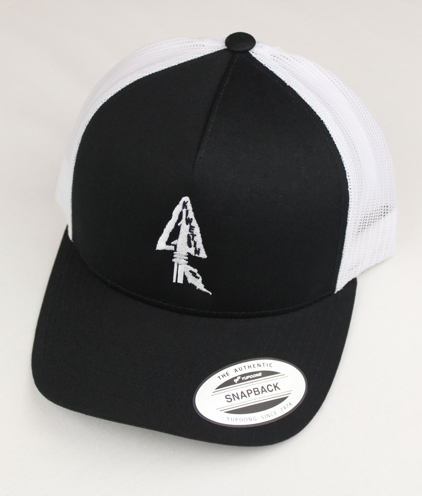 Feathered Arrowhead / Snapback